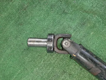КАРДАН НА TOYOTA GRANVIA VCH10 5VZ-FE