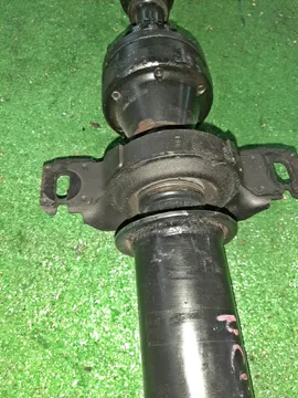 КАРДАН НА TOYOTA HARRIER MCU35 1MZ-FE