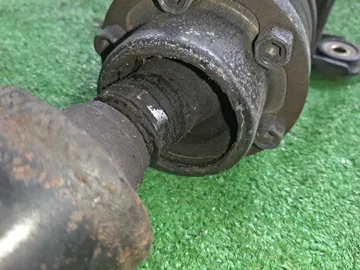 КАРДАН НА MITSUBISHI LEGNUM EC5W 6A13