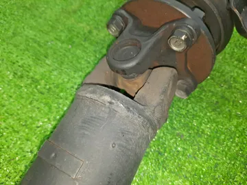 КАРДАН НА TOYOTA AVENSIS AZT255 1AZ-FSE
