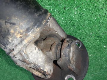 КАРДАН НА TOYOTA NOAH AZR65G 1AZ-FSE