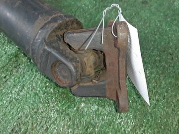 КАРДАН НА TOYOTA HARRIER MCU35W 1MZ-FE