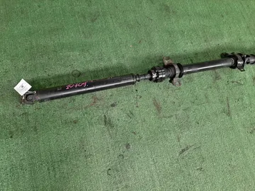 КАРДАН НА TOYOTA HARRIER MCU15W 1MZ-FE