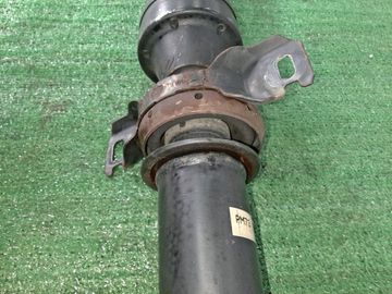 КАРДАН НА TOYOTA ISIS ZGM15G 2ZR-FAE