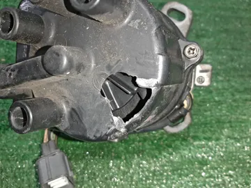 ТРАМБЛЕР НА HONDA STEPWGN RF1 B20B