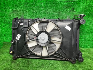 РАДИАТОР ОСНОВНОЙ НА TOYOTA COROLLA  AXIO ZRE142 2ZR-FE