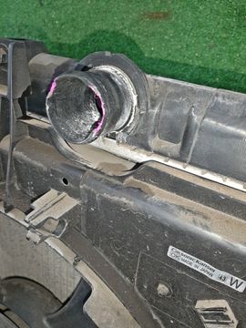 РАДИАТОР ОСНОВНОЙ НА NISSAN LIBERTY RM12 QR20DE