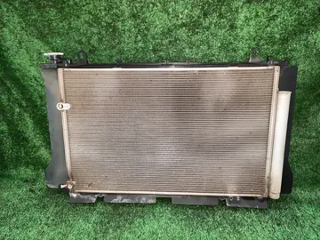 РАДИАТОР ОСНОВНОЙ НА TOYOTA COROLLA  AXIO NZE144 1NZ-FE