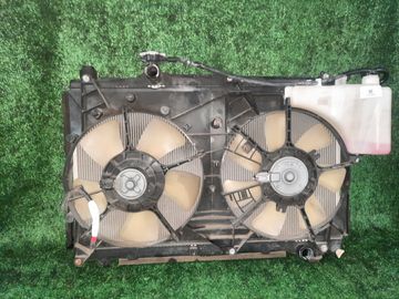РАДИАТОР ОСНОВНОЙ НА TOYOTA VOXY ZRR70G 3ZR-FE
