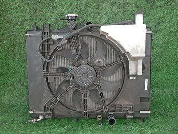 РАДИАТОР ОСНОВНОЙ НА NISSAN AD Y12 HR15DE