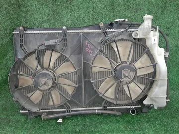 РАДИАТОР ОСНОВНОЙ НА HONDA STREAM RN1 D17A