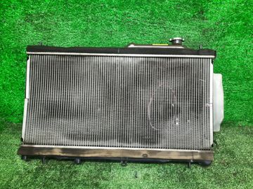 РАДИАТОР ОСНОВНОЙ НА SUBARU LEVORG VM4 FB16
