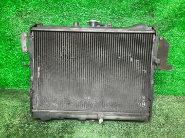 РАДИАТОР ОСНОВНОЙ НА MAZDA BONGO SE28T R2