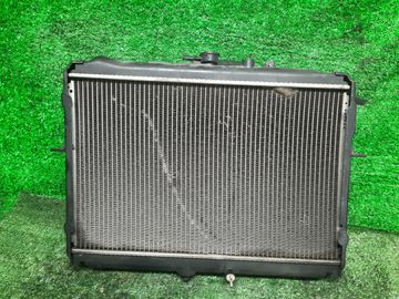 РАДИАТОР ОСНОВНОЙ НА MAZDA BONGO SK82V F8
