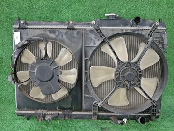 РАДИАТОР ОСНОВНОЙ НА HONDA STEPWGN RF1 B20B