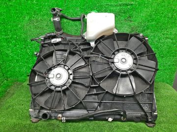 РАДИАТОР ОСНОВНОЙ НА SUZUKI ESCUDO TDA4W J24B