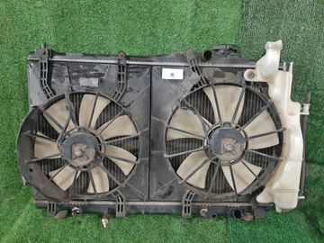 РАДИАТОР ОСНОВНОЙ НА HONDA STREAM RN1 D17A