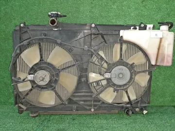 РАДИАТОР ОСНОВНОЙ НА TOYOTA IPSUM ACM21W 2AZ-FE