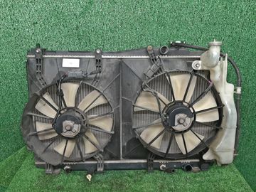 РАДИАТОР ОСНОВНОЙ НА HONDA STREAM RN1 D17A
