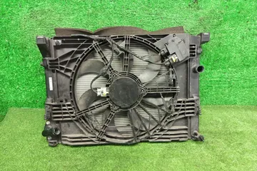 РАДИАТОР ОСНОВНОЙ НА NISSAN NOTE E13 HR12EM57