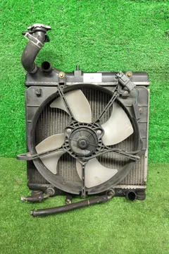 РАДИАТОР ОСНОВНОЙ НА HONDA FIT GD1 L13A
