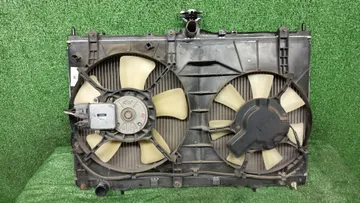 РАДИАТОР ОСНОВНОЙ НА MITSUBISHI GRANDIS NA4W 4G69