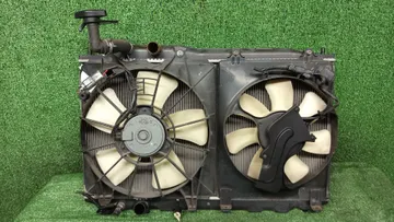 РАДИАТОР ОСНОВНОЙ НА HONDA CIVIC FD1 R18A