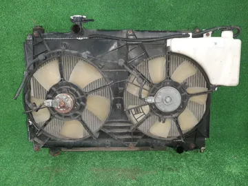 РАДИАТОР ОСНОВНОЙ НА TOYOTA IPSUM ACM26W 2AZ-FE