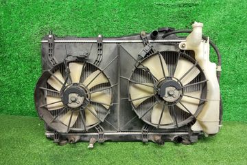РАДИАТОР ОСНОВНОЙ НА HONDA STREAM RN1 D17A