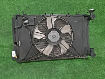 РАДИАТОР ОСНОВНОЙ НА TOYOTA COROLLA  AXIO ZRE142 2ZR-FAE