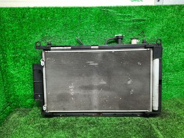 РАДИАТОР ОСНОВНОЙ НА TOYOTA AQUA NHP10 1NZ-FXE