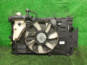 РАДИАТОР ОСНОВНОЙ НА TOYOTA AQUA NHP10 1NZ-FXE