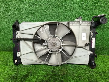 РАДИАТОР ОСНОВНОЙ НА TOYOTA VOLTZ ZZE136 1ZZ-FE