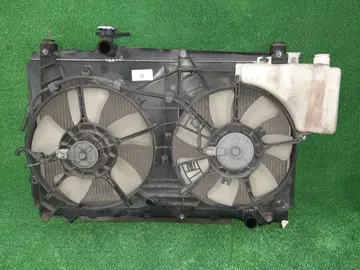 РАДИАТОР ОСНОВНОЙ НА TOYOTA IPSUM ACM21W 2AZ-FE