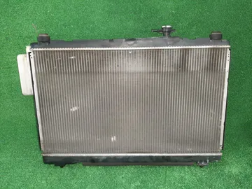 РАДИАТОР ОСНОВНОЙ НА TOYOTA IPSUM ACM21W 2AZ-FE