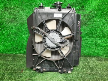РАДИАТОР ОСНОВНОЙ НА TOYOTA BB QNC21 3SZ-VE