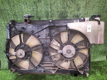 РАДИАТОР ОСНОВНОЙ НА TOYOTA IPSUM ACM26W 2AZ-FE