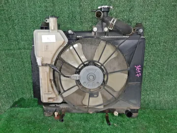 РАДИАТОР ОСНОВНОЙ НА TOYOTA PORTE NNP11 1NZ-FE