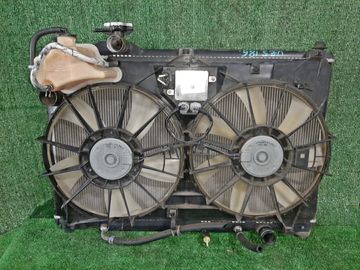 РАДИАТОР ОСНОВНОЙ НА TOYOTA CROWN MAJESTA UZS186 3UZ-FE