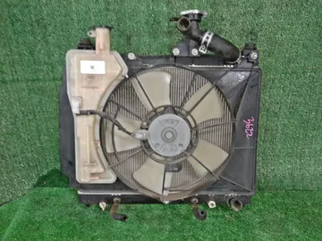 РАДИАТОР ОСНОВНОЙ НА TOYOTA PORTE NNP11 1NZ-FE