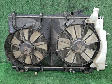 РАДИАТОР ОСНОВНОЙ НА HONDA STREAM RN1 D17A