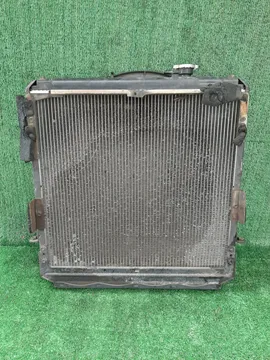 РАДИАТОР ОСНОВНОЙ НА TOYOTA DYNA LY212 5L