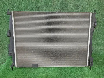 РАДИАТОР ОСНОВНОЙ НА NISSAN DUALIS J10 MR20DE