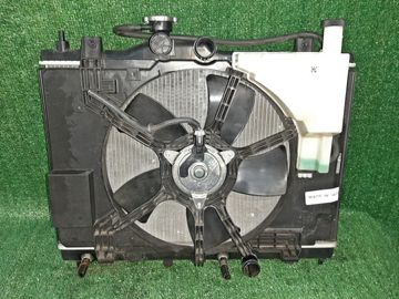 РАДИАТОР ОСНОВНОЙ НА NISSAN TIIDA C11 HR15DE