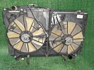 РАДИАТОР ОСНОВНОЙ НА TOYOTA CELSIOR UCF30 3UZ-FE
