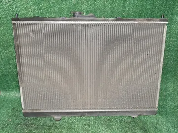 РАДИАТОР ОСНОВНОЙ НА MITSUBISHI CHARIOT GRANDIS N84W 4G64