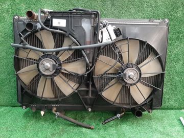 РАДИАТОР ОСНОВНОЙ НА TOYOTA CROWN MAJESTA UZS175 1UZ-FE