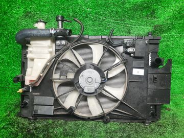 РАДИАТОР ОСНОВНОЙ НА TOYOTA AQUA NHP10 1NZ-FXE