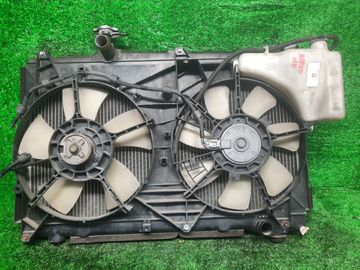 РАДИАТОР ОСНОВНОЙ НА TOYOTA NOAH AZR60 1AZ-FSE