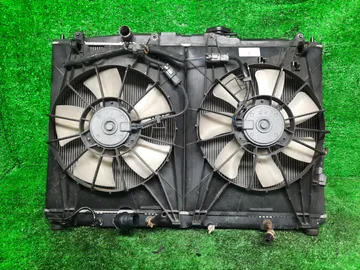 РАДИАТОР ОСНОВНОЙ НА HONDA ELYSION RR1 K24A